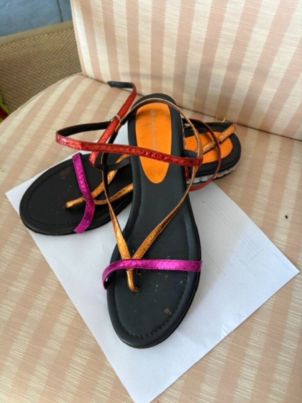 Donald Pliner Summer Colorful Sandal. Size 10.
